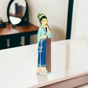 Vintage Mini Chinese Handcrafted Wooden Hair Comb Multicolored Artisan Geisha